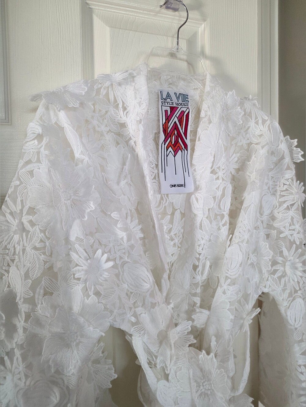 La Vie Style House 3D White Lace Wrap Belted Robe Dress Pockets One Size